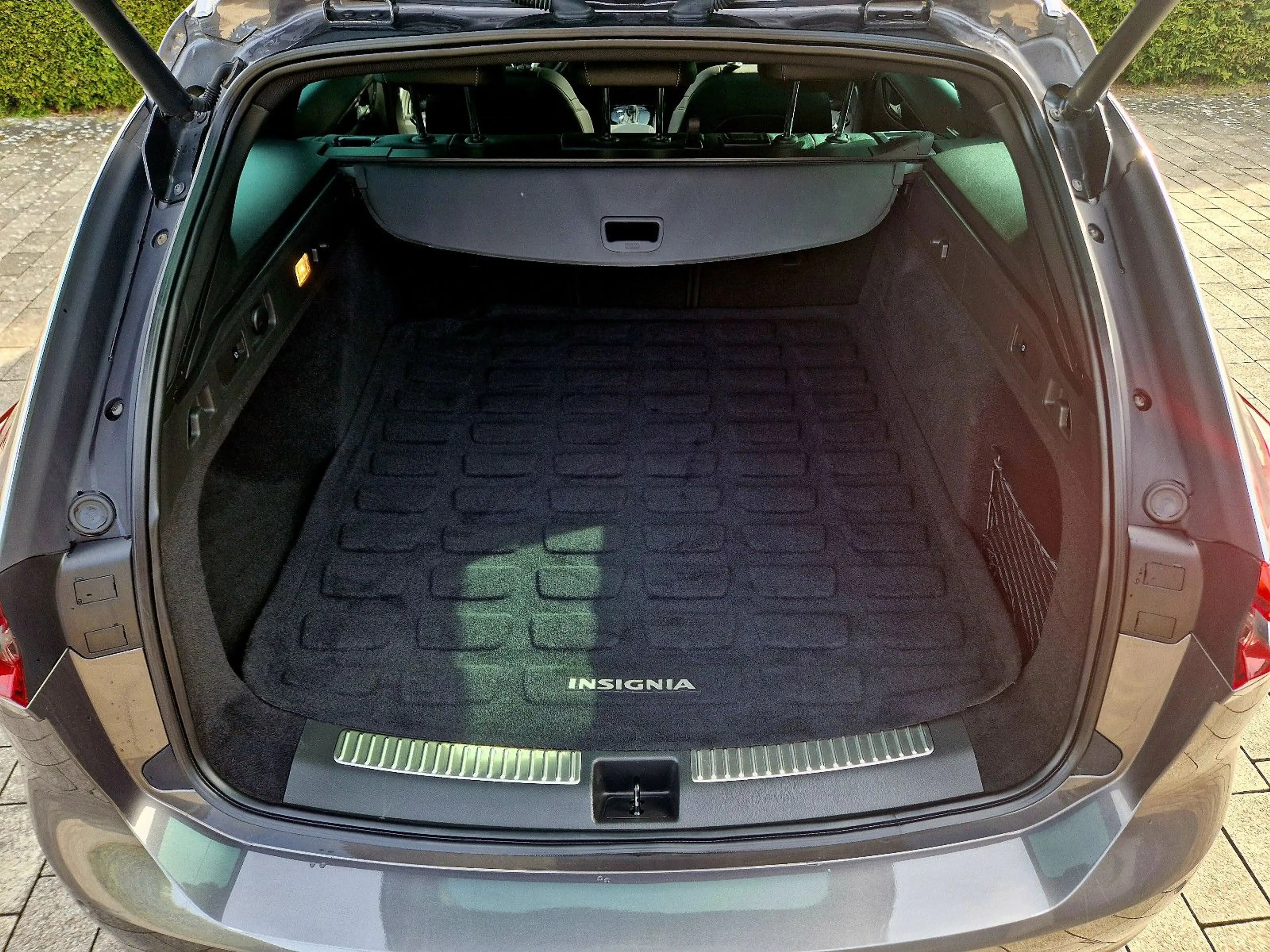 Opel Insignia ST Business Automatik (AHK,HuD, Kamera) — photo 11