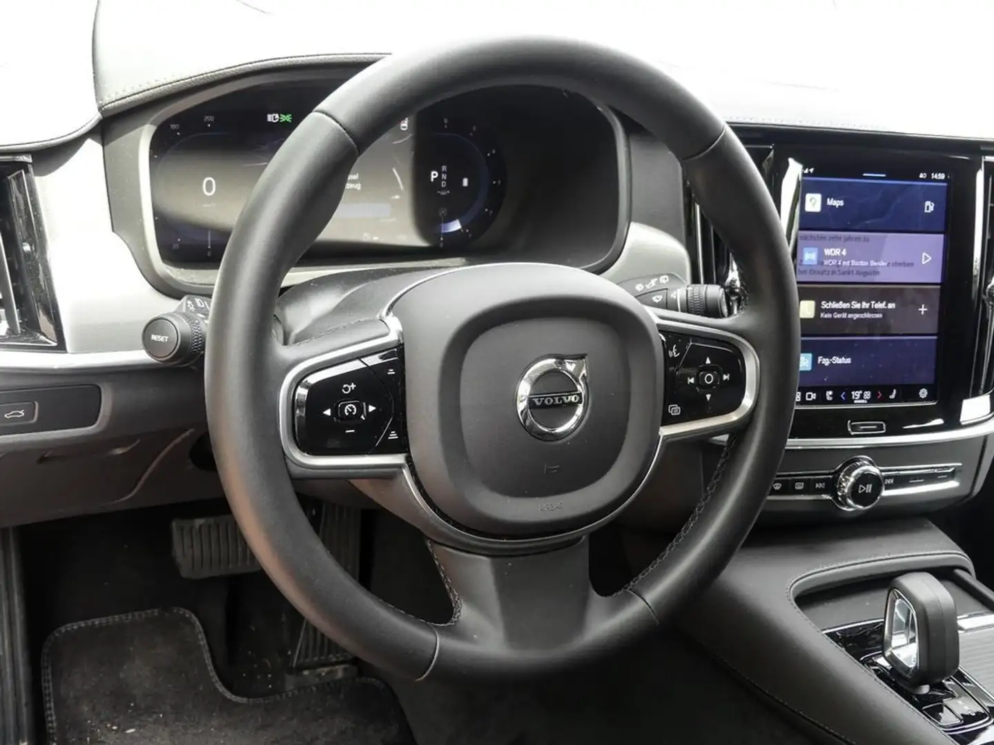 Volvo V90 B4 (d) automatico Plus Bright Nero - 1