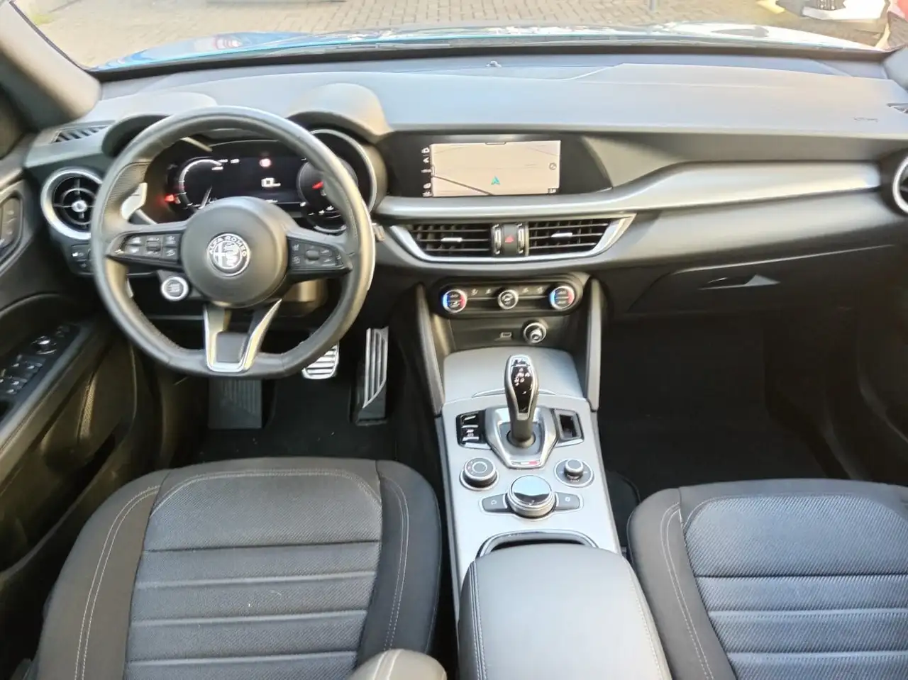 Alfa Romeo Stelvio 2024 — фото 16