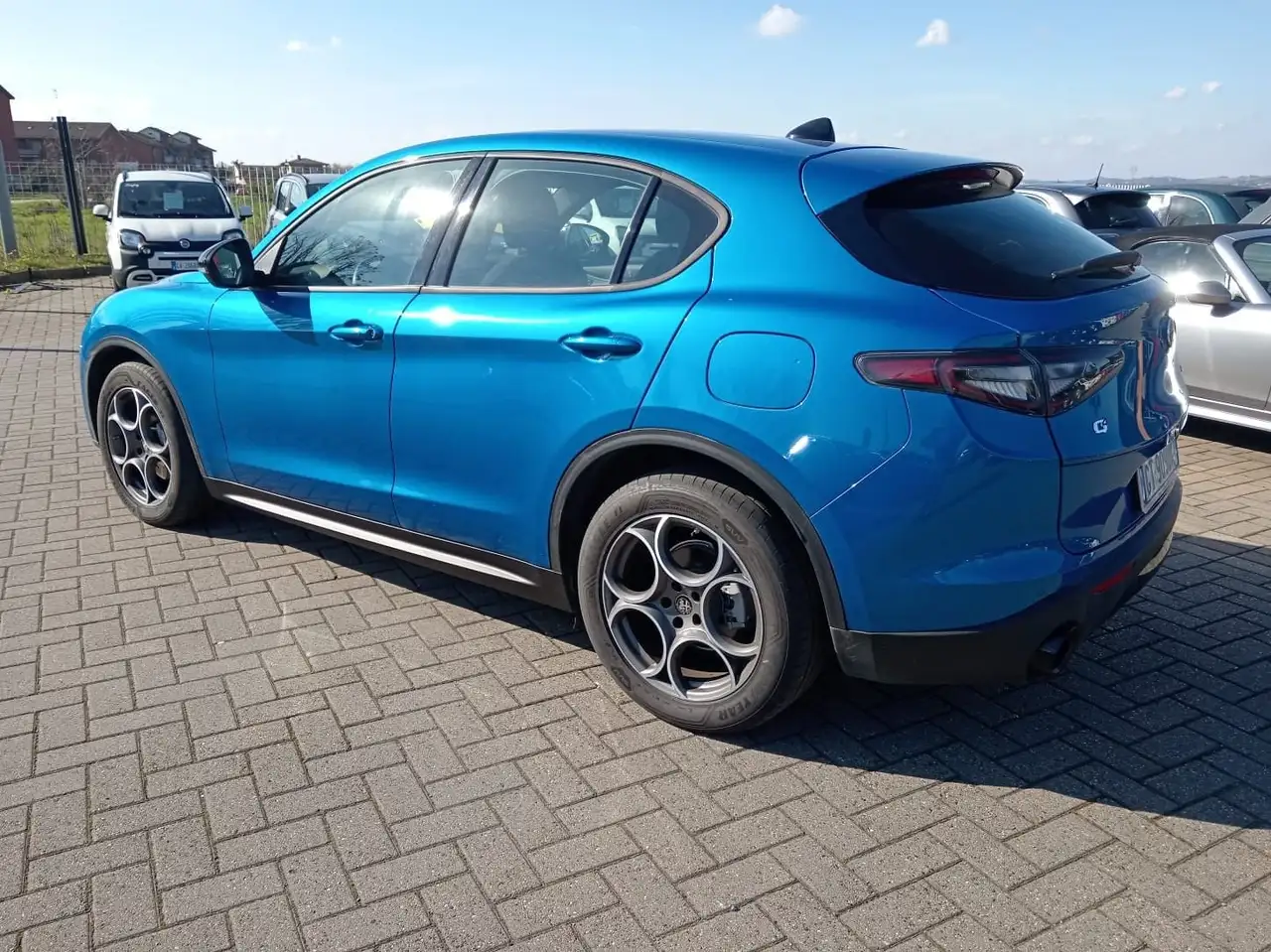 Alfa Romeo Stelvio 2024 — фото 8