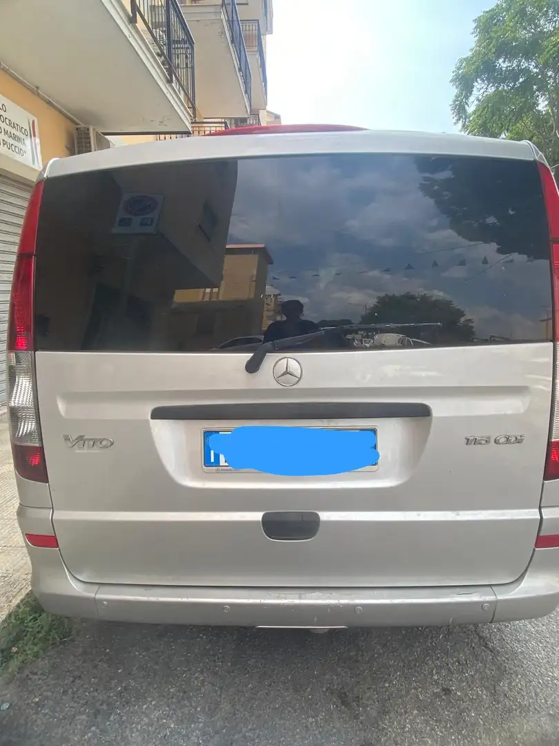 Mercedes-Benz Vito 115 CDI Ezüst - 2