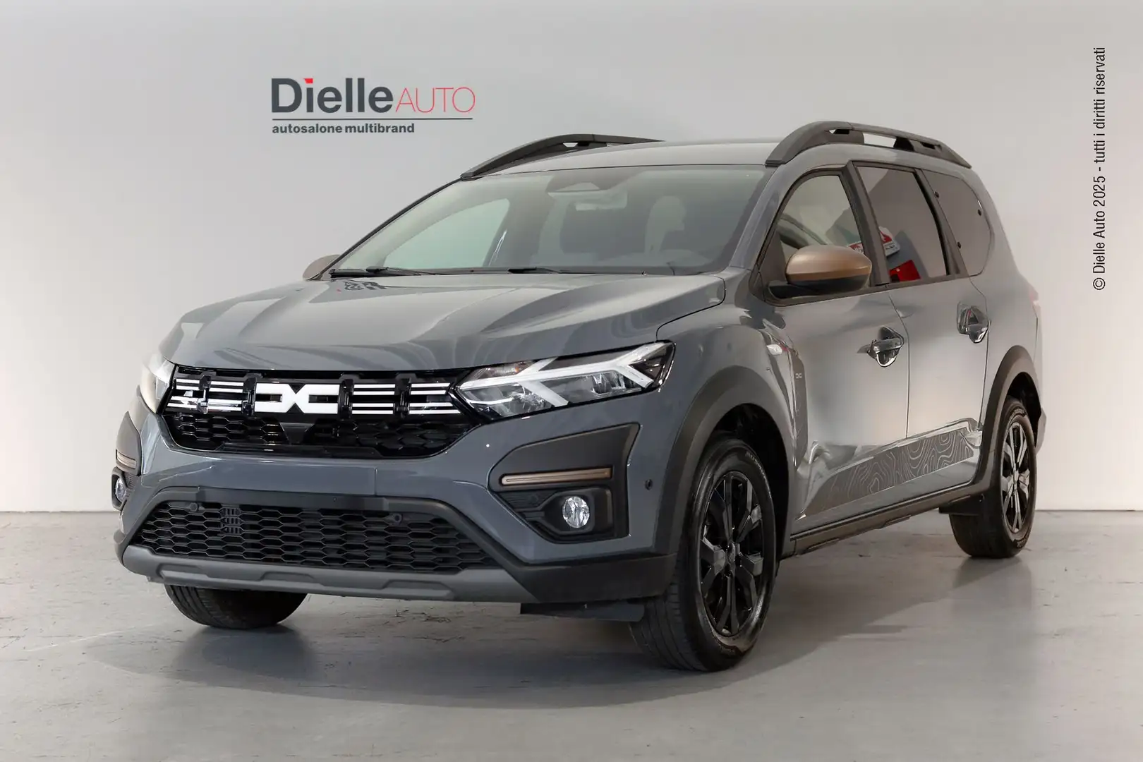 Dacia Jogger 1.0 TCe GPL 100 CV 7 posti Extreme Up Grigio - 1