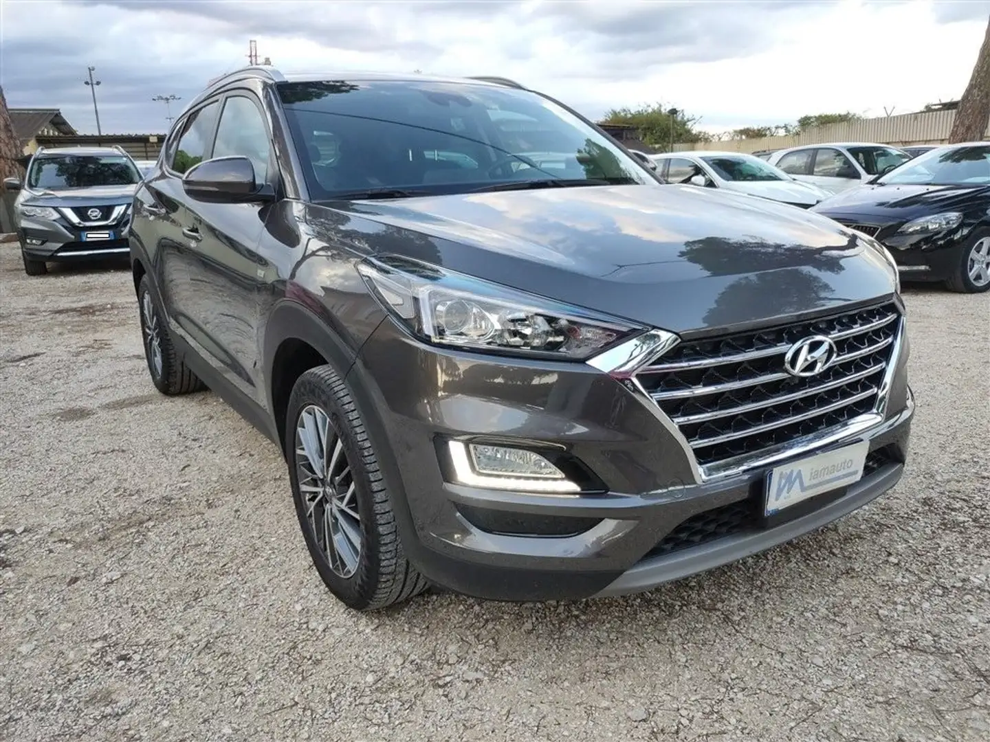 Hyundai TUCSON 1.6crdi X-PRIME Hybrid 48V 115cv CarPalyTelecamera Grigio - 2