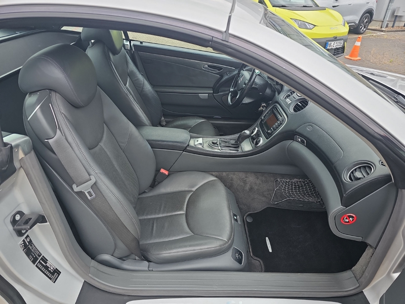 Mercedes-Benz SL 500 (KOMMISSIONSFAHRZEUG) Navi Leder Soundsystem Bose — photo 13