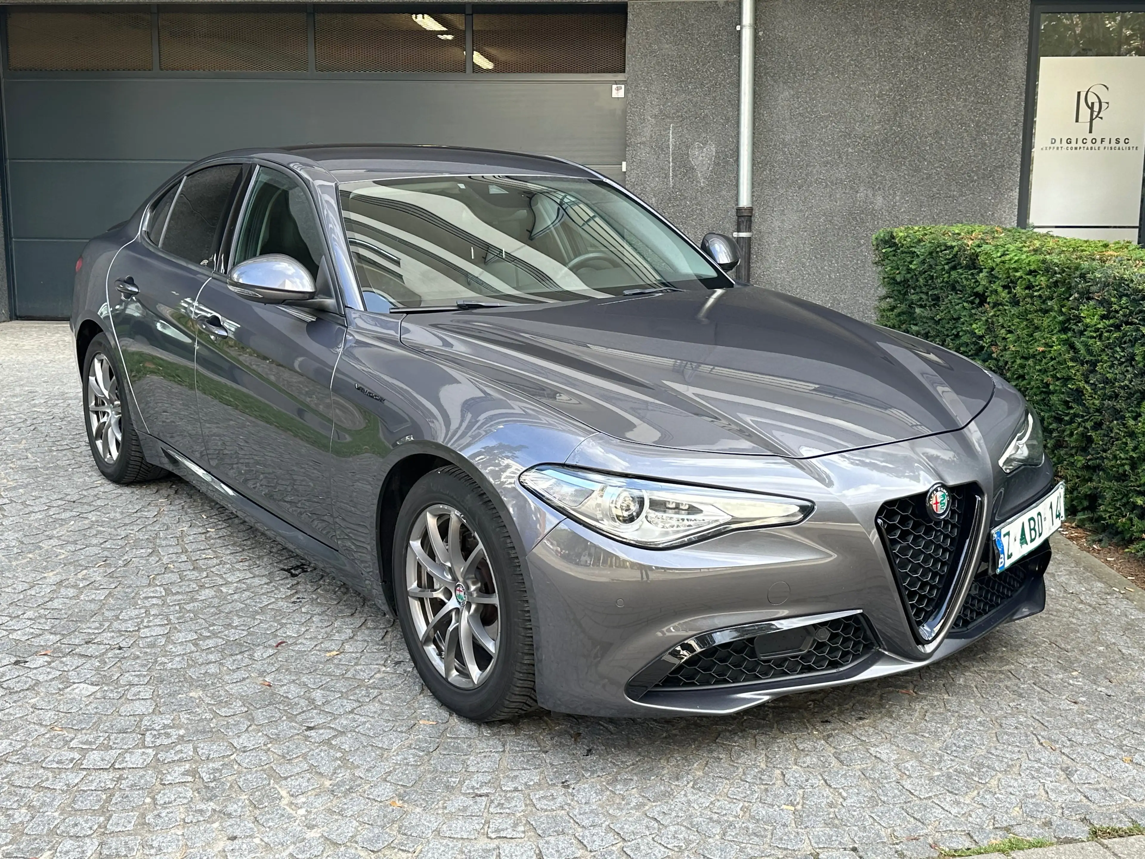 Alfa Romeo Giulia Giulia 2.2 JTDm B-Tech (EU6d-TEMP) — photo 2