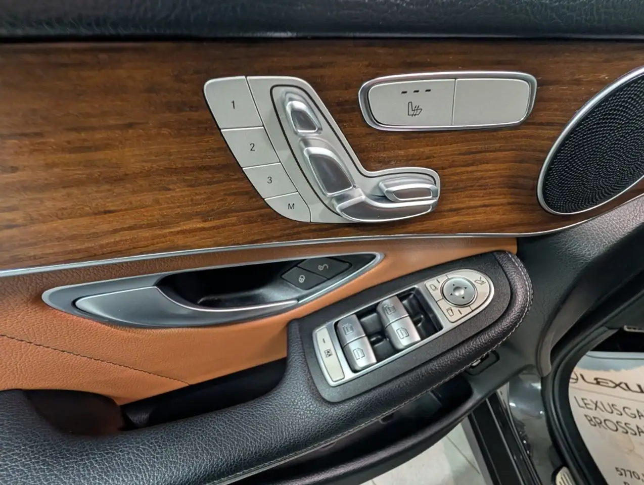 Mercedes-Benz GLC снимка Mercedes-Benz GLC