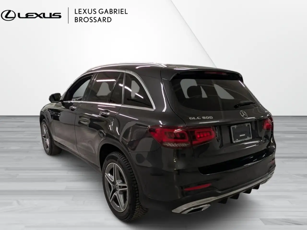 Mercedes-Benz GLC снимка Mercedes-Benz GLC