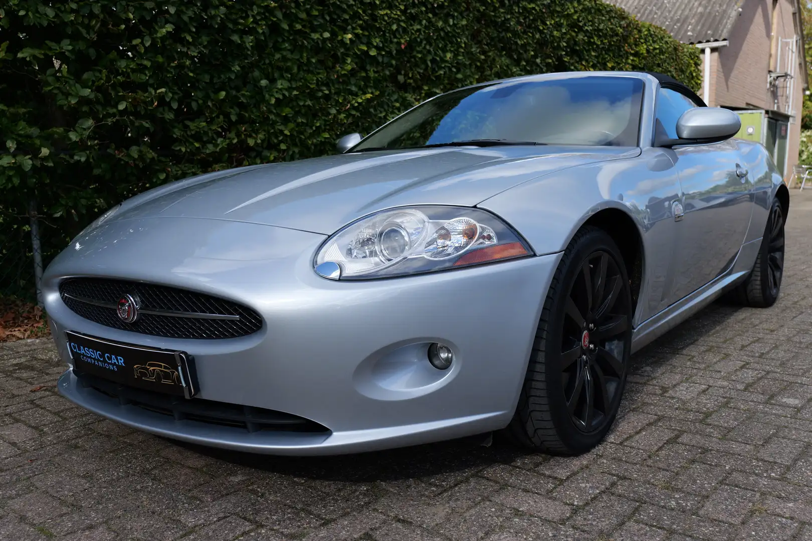 Jaguar XK 4.2 V8 Convertible Silber - 2