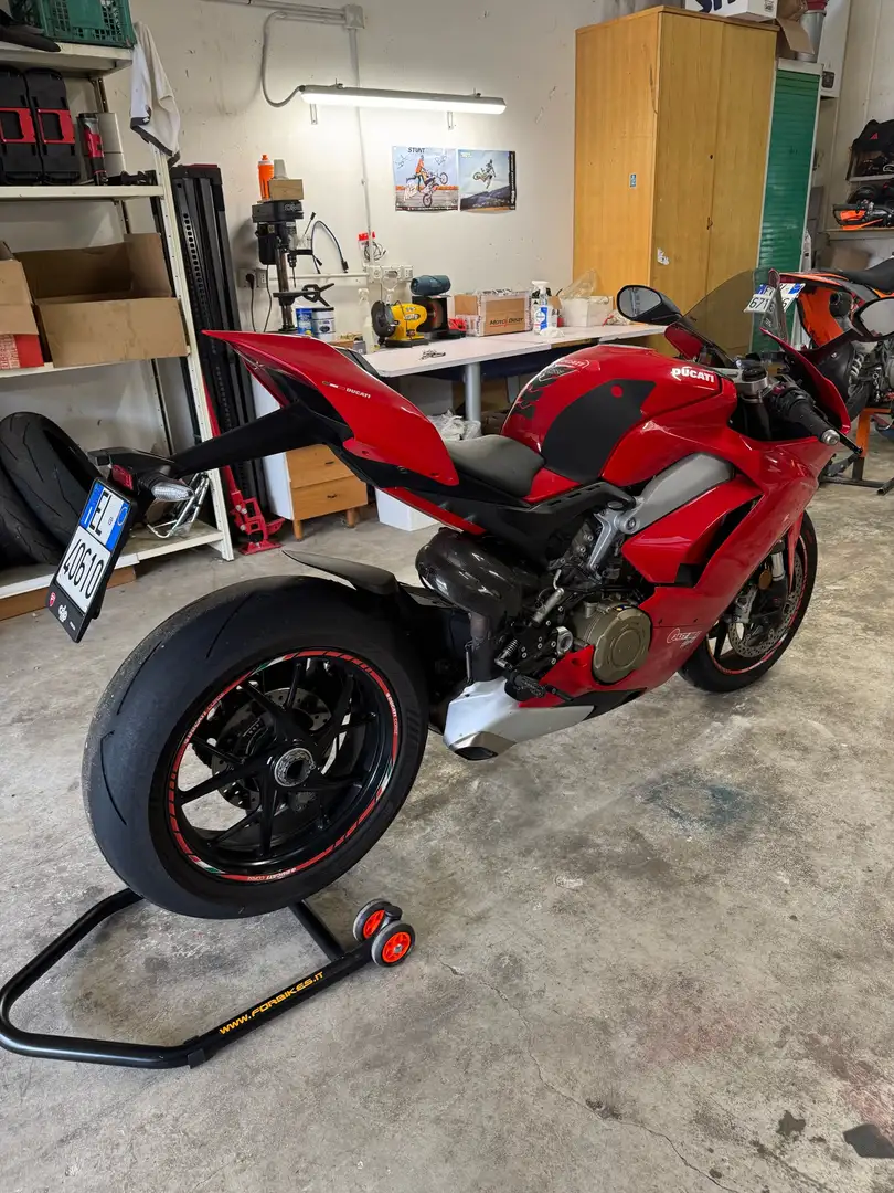 Ducati Panigale V4 Rojo - 2