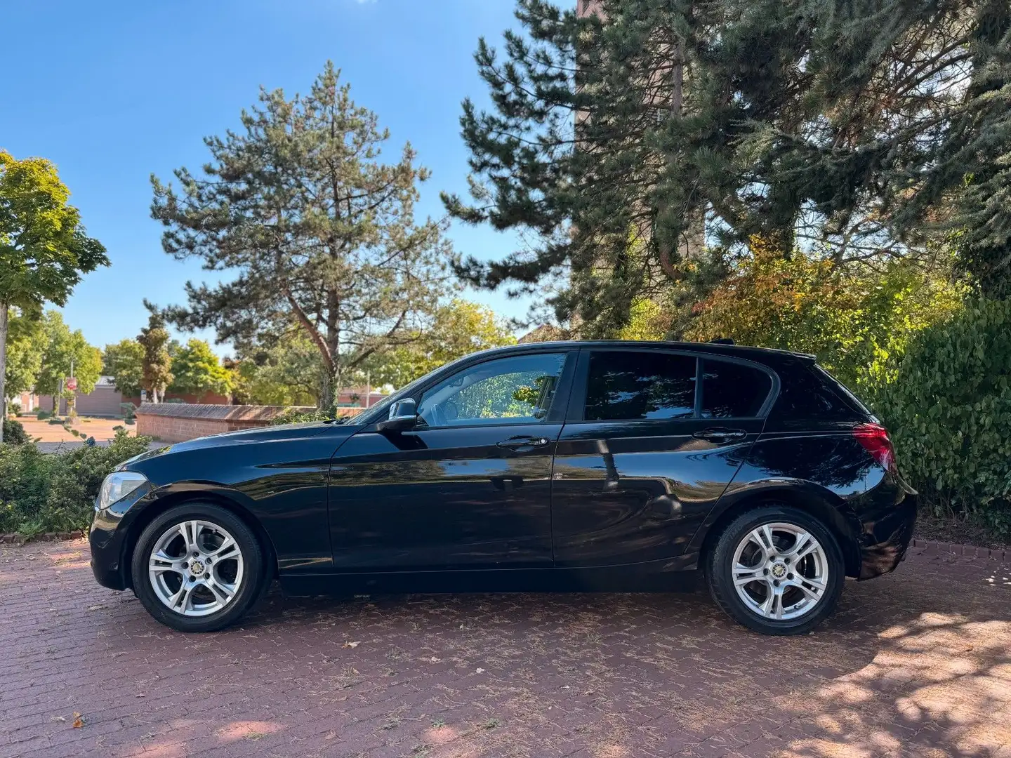 BMW 116 i|PDC|Sitzhzg|Klima|Start/Stop|EURO5! Noir - 2