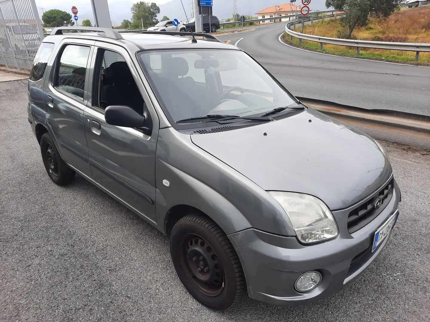 Subaru Justy Justy III 2003 5p 1.3 G3x awd Grau - 2