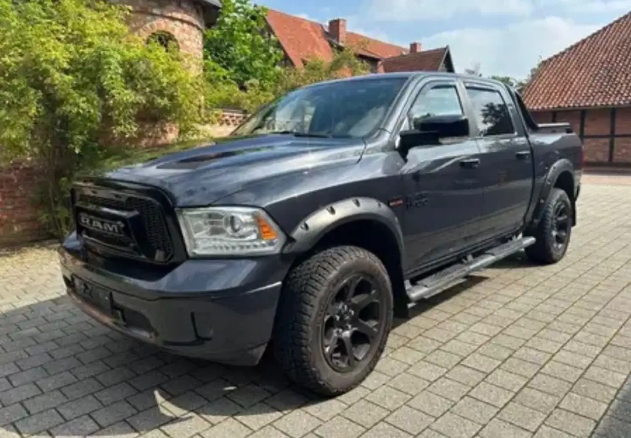 Dodge RAM