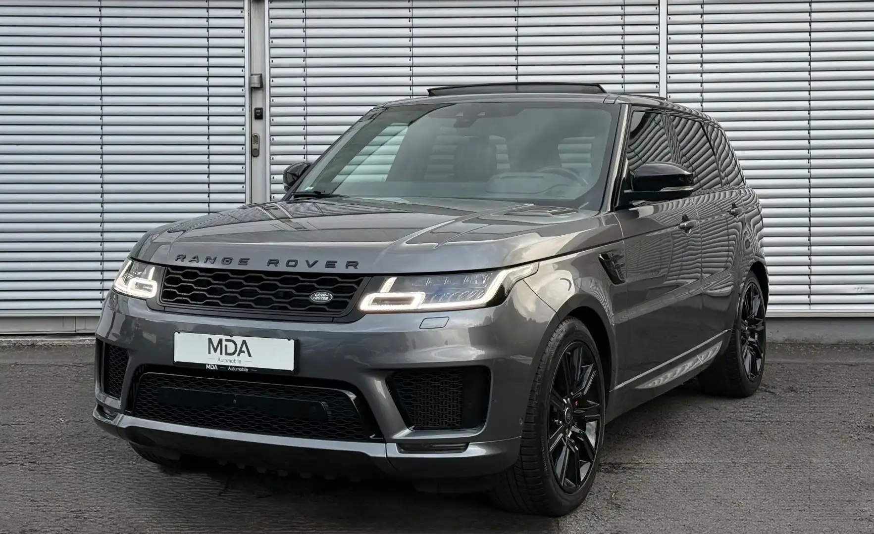 Land Rover Range Rover Sport 4.4 V8 HSE DYNAMIC/PANO/HEAD-U Grau - 2