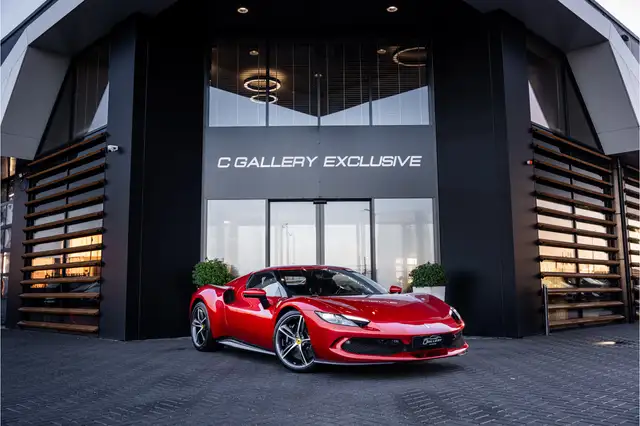 Ferrari 296 GTB 3.0 V6 - Rosso Imola | Origineel NL | Lift | Memor