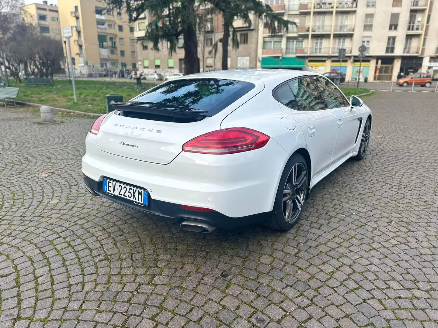 Porsche Panamera Panamera 3.0 Bianco - 2