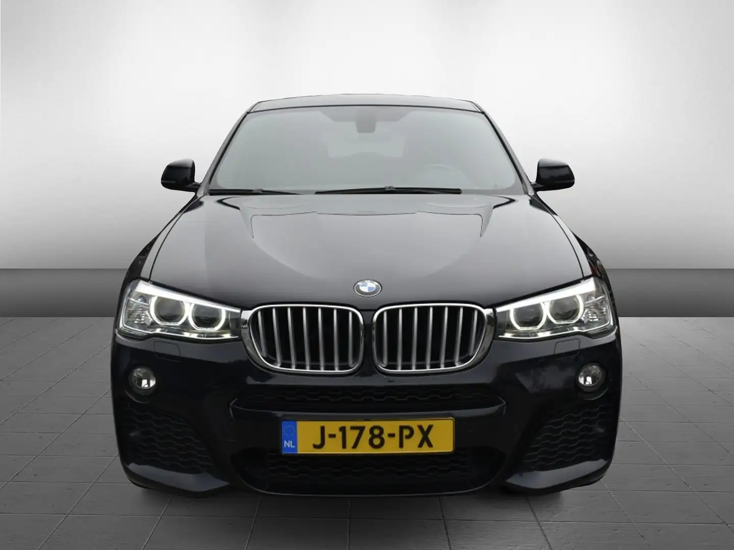 BMW X4 xDrive28i High Exec. Zwart - 2