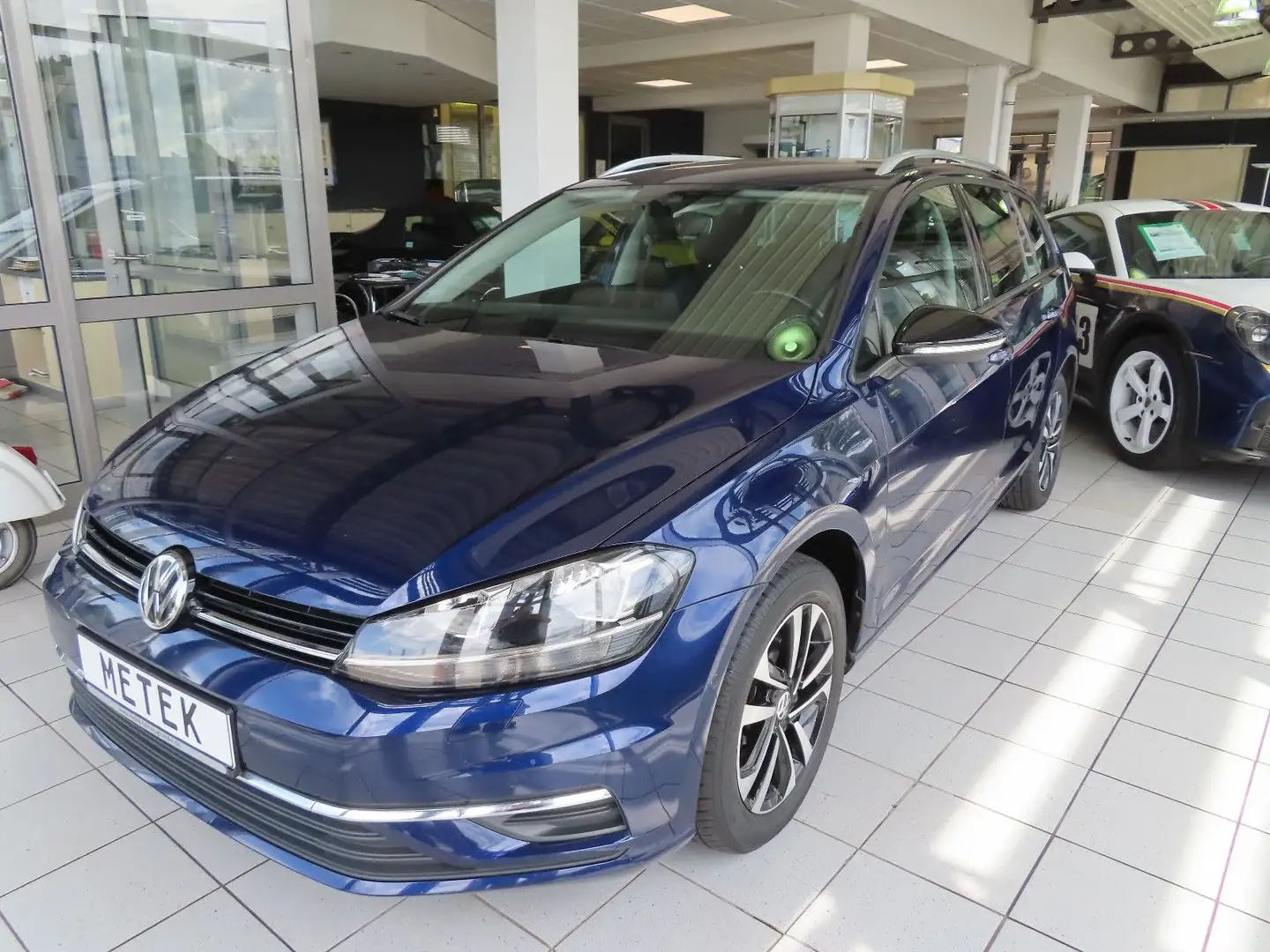 Volkswagen Golf VII Variant IQ.DRIVE 2.0 TDI DSG NAVI Blau - 1
