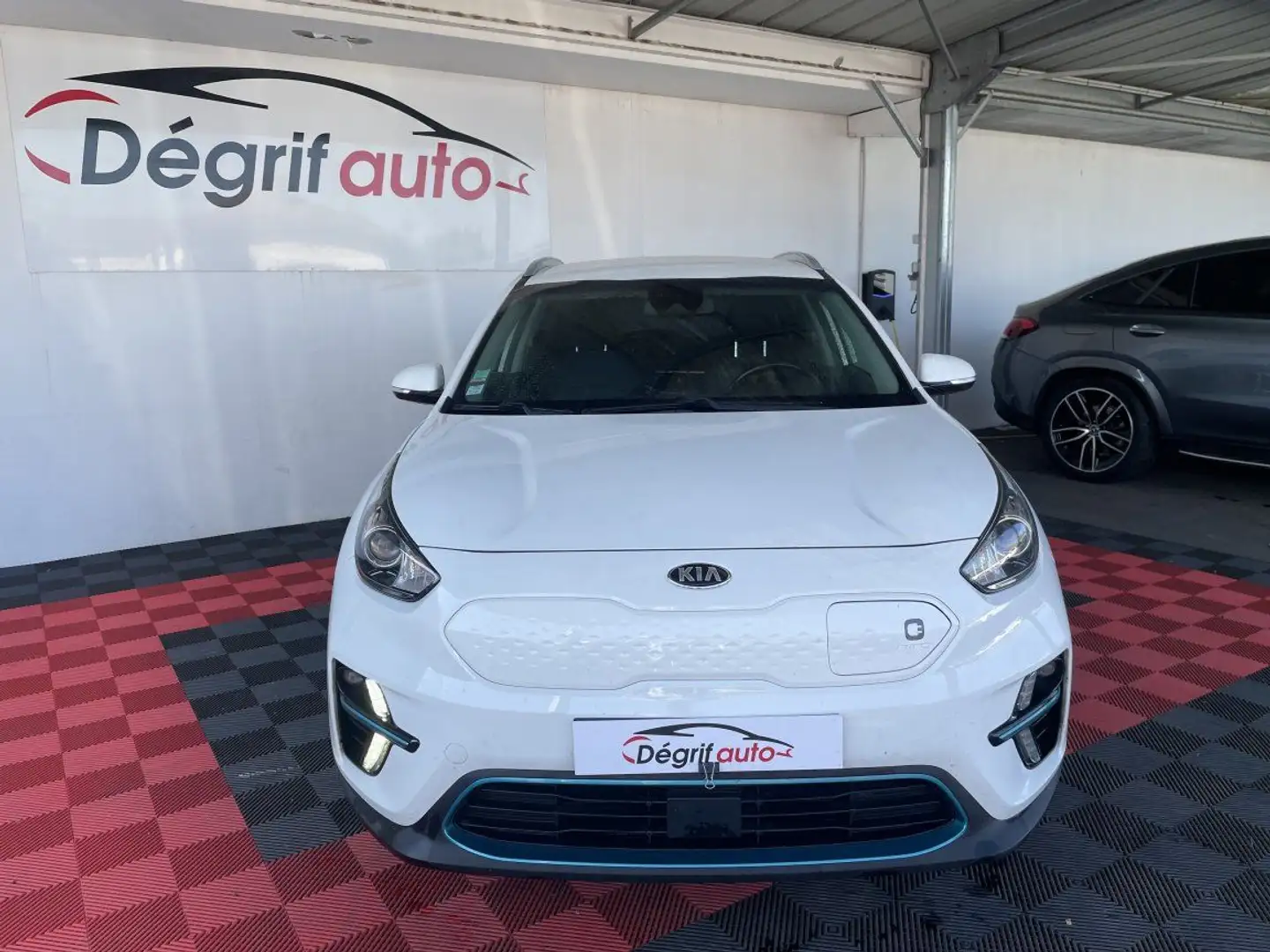Kia e-Niro Electrique 204 ch Design Weiß - 2