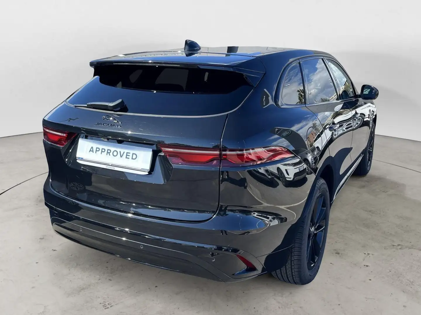 Jaguar F-Pace 2.0 D 163 CV AWD aut. R-Dynamic S Nero - 2