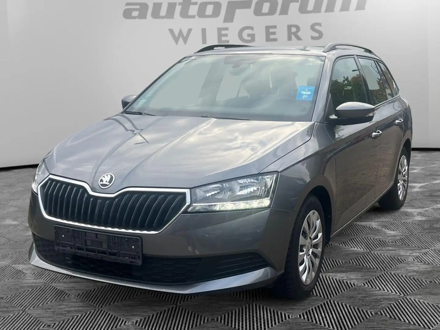 Skoda Fabia Combi 1,0 TSI AMBITION Navi+SHZ Grau - 2