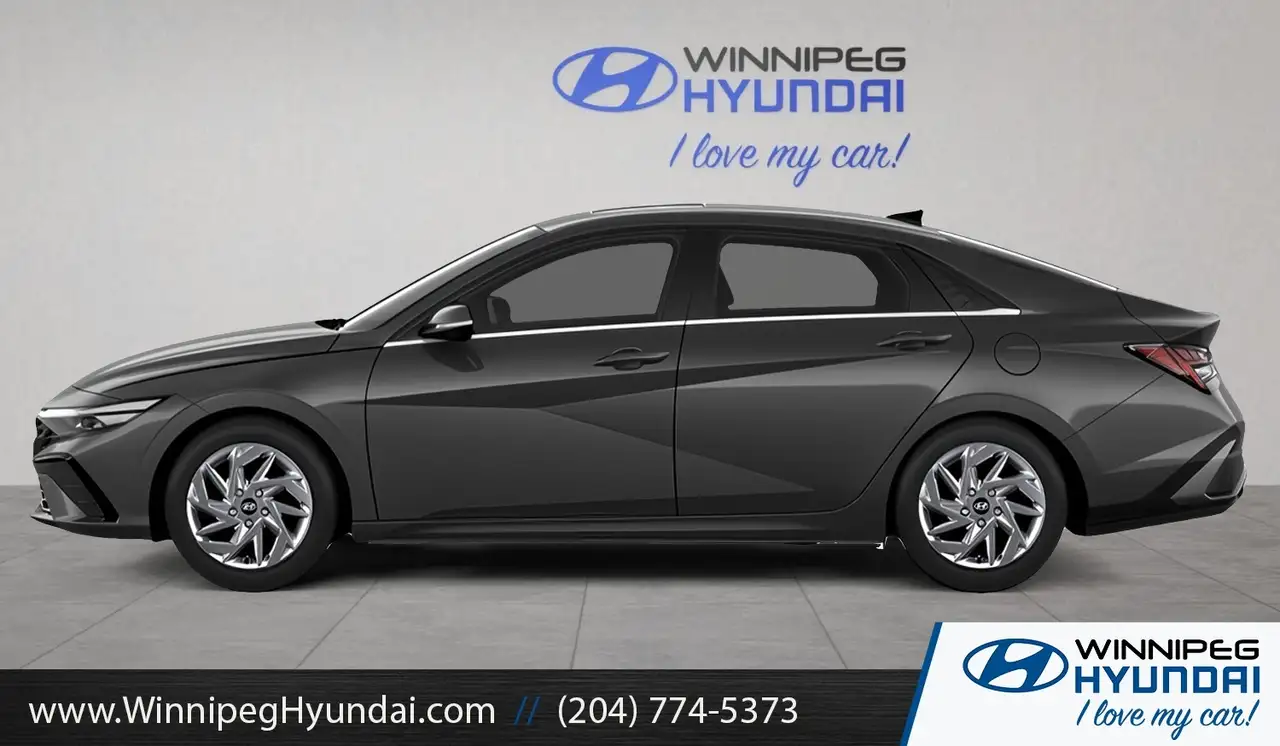 Hyundai ELANTRA снимка Hyundai ELANTRA