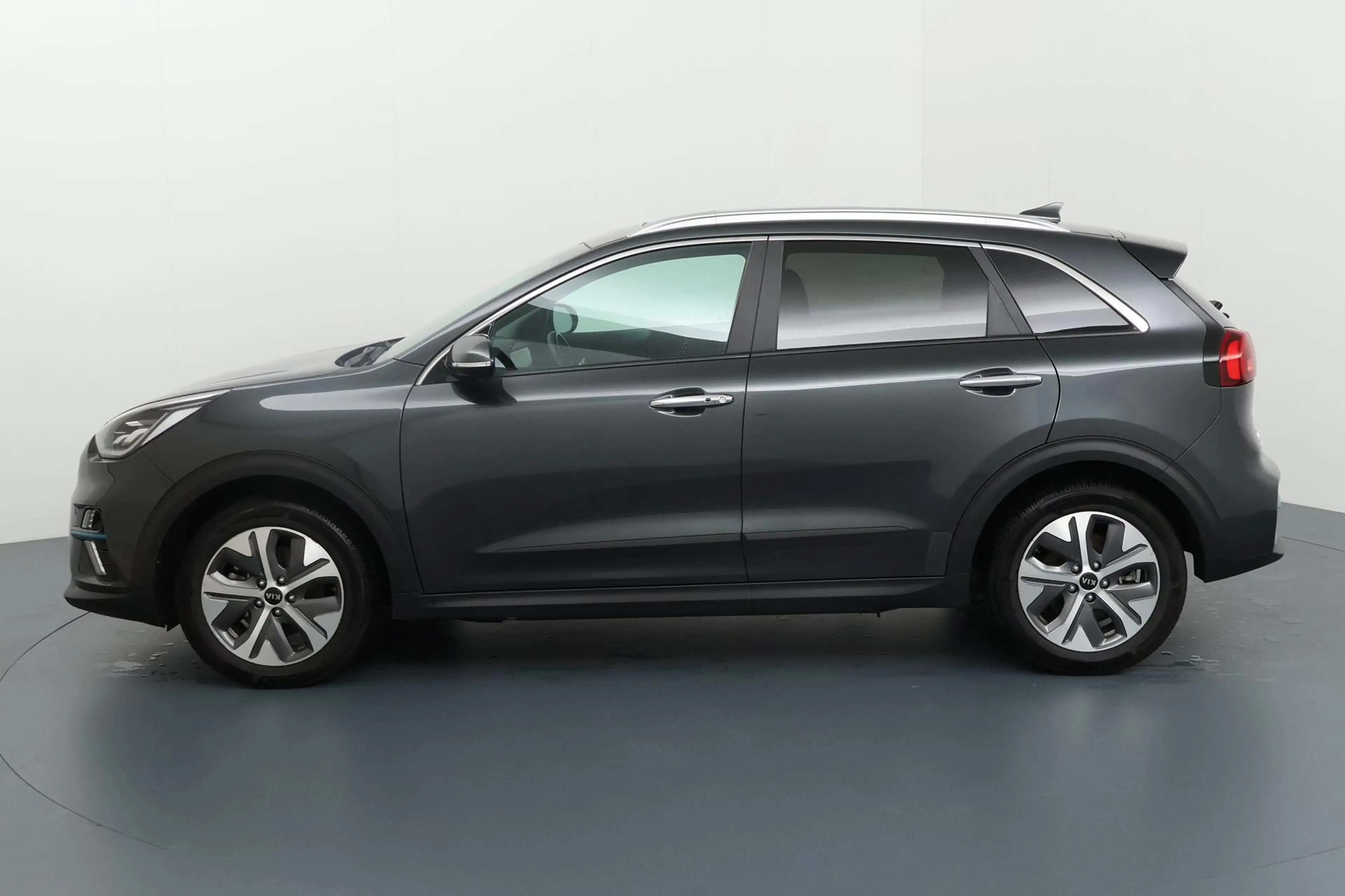 Kia e-Niro DynamicPlusLine 64 kWh – modern en volledig elektr — photo 15