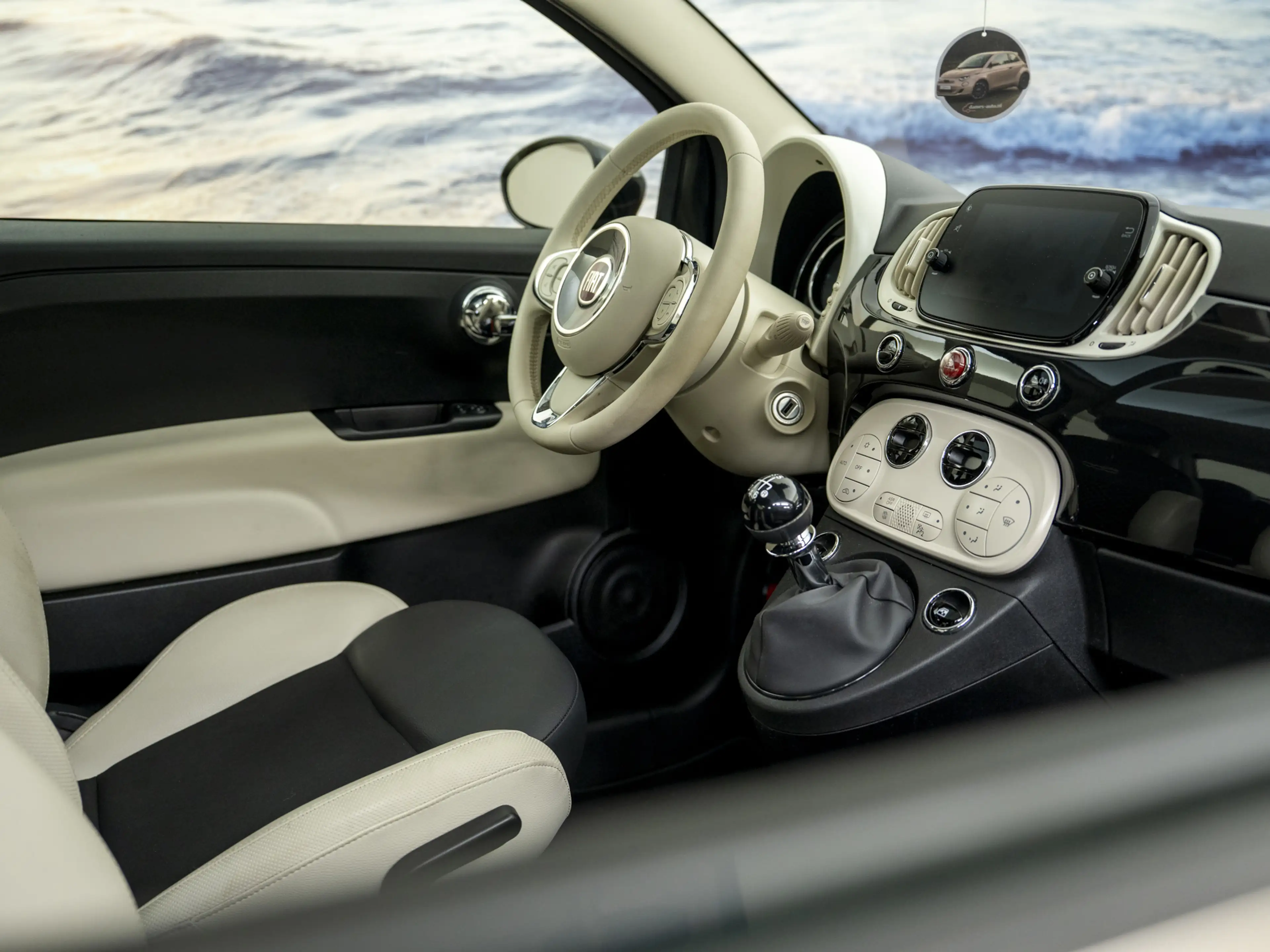 Fiat 500 1.0 Hybrid Dolcevita, Pano, NAP, Apple carplay, Na — photo 25