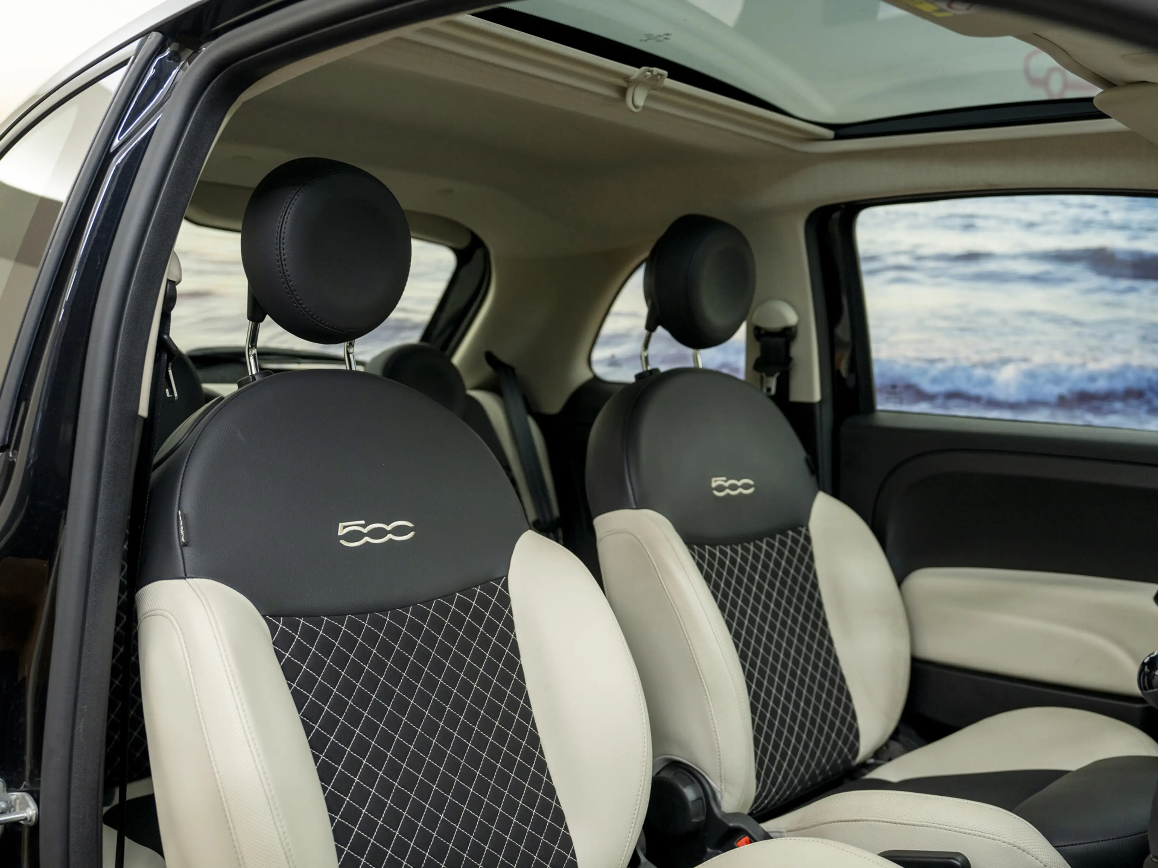 Fiat 500 1.0 Hybrid Dolcevita, Pano, NAP, Apple carplay, Na — photo 21