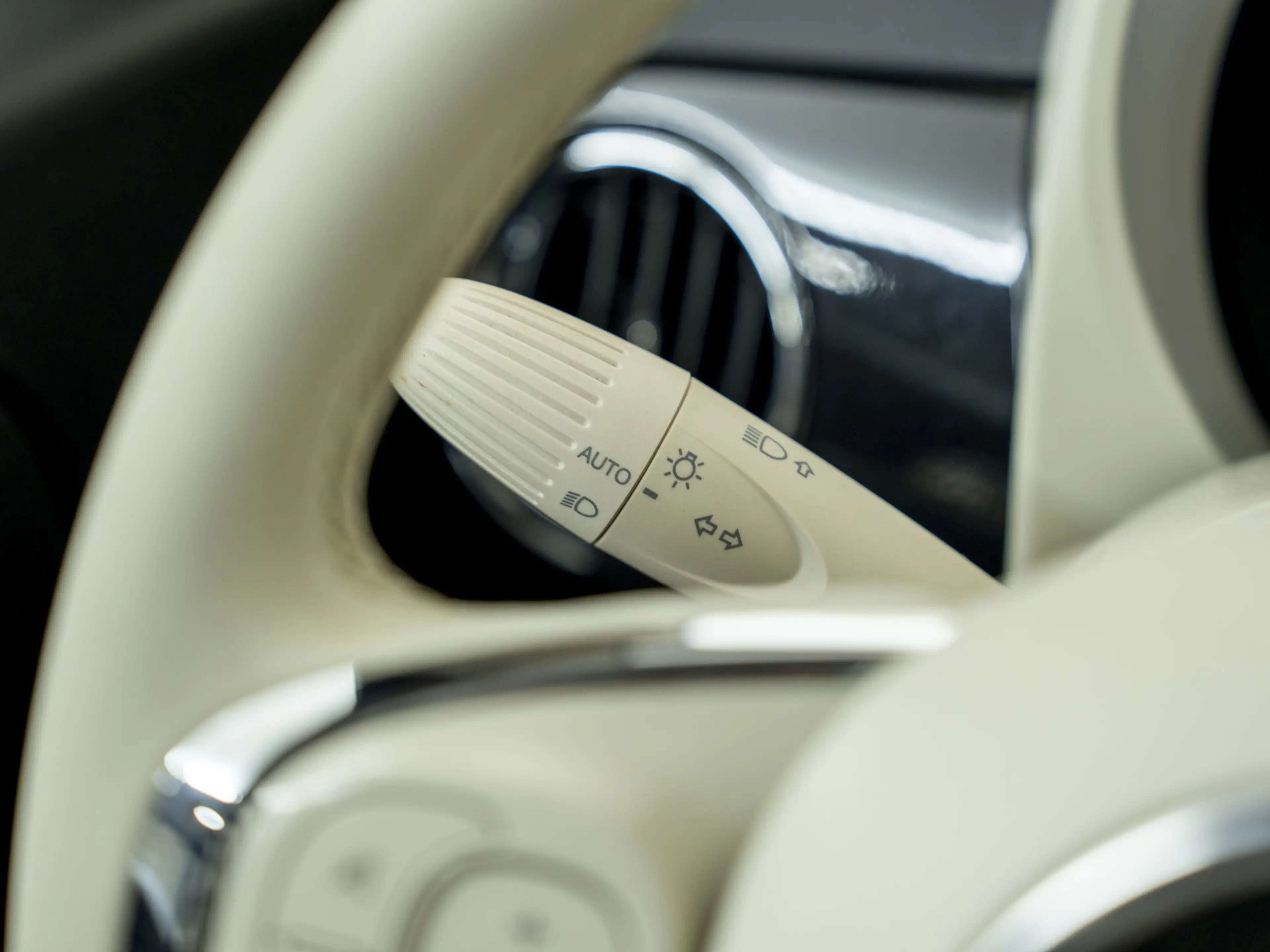 Fiat 500 1.0 Hybrid Dolcevita, Pano, NAP, Apple carplay, Na — photo 32