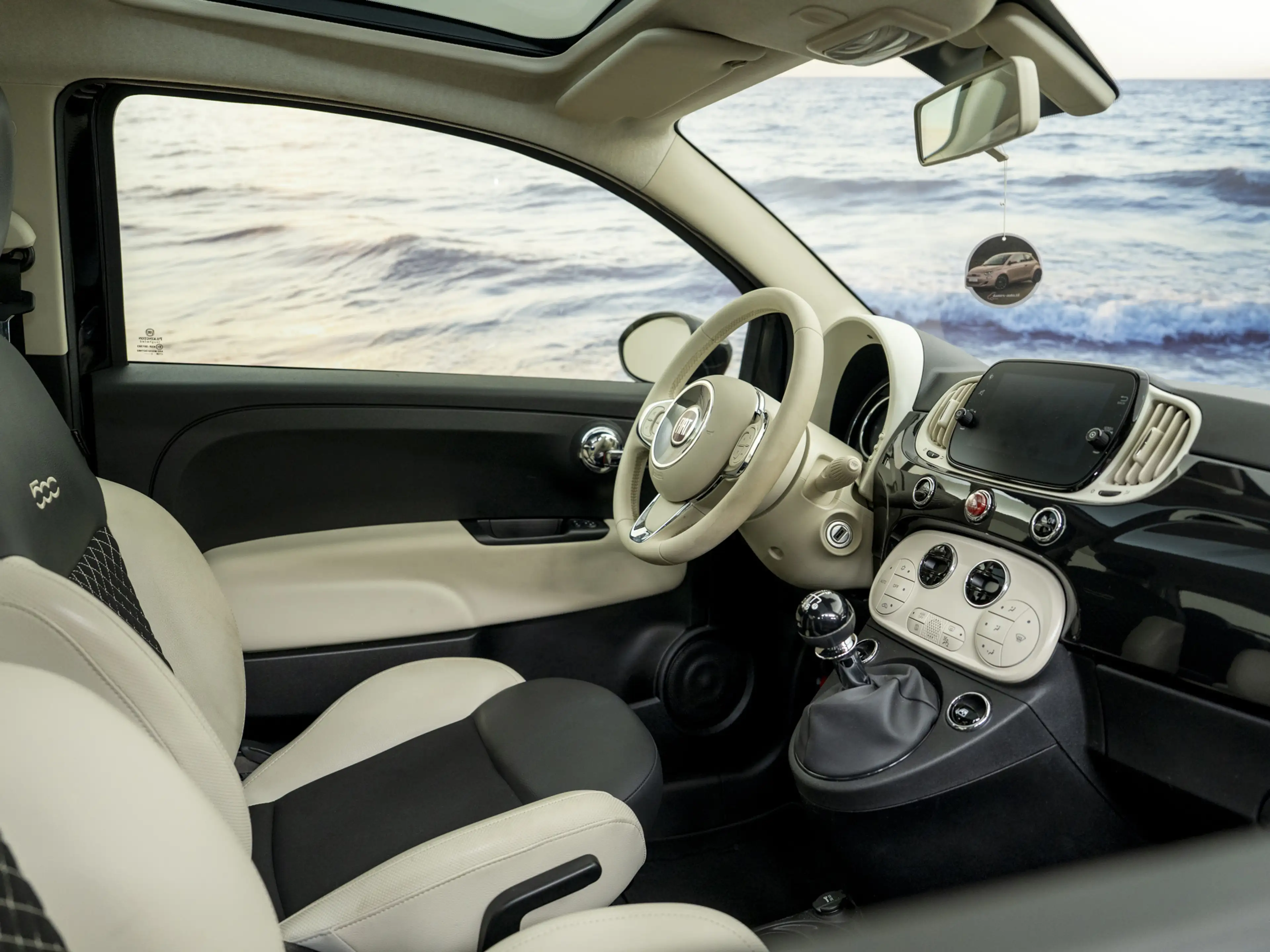 Fiat 500 1.0 Hybrid Dolcevita, Pano, NAP, Apple carplay, Na — photo 24