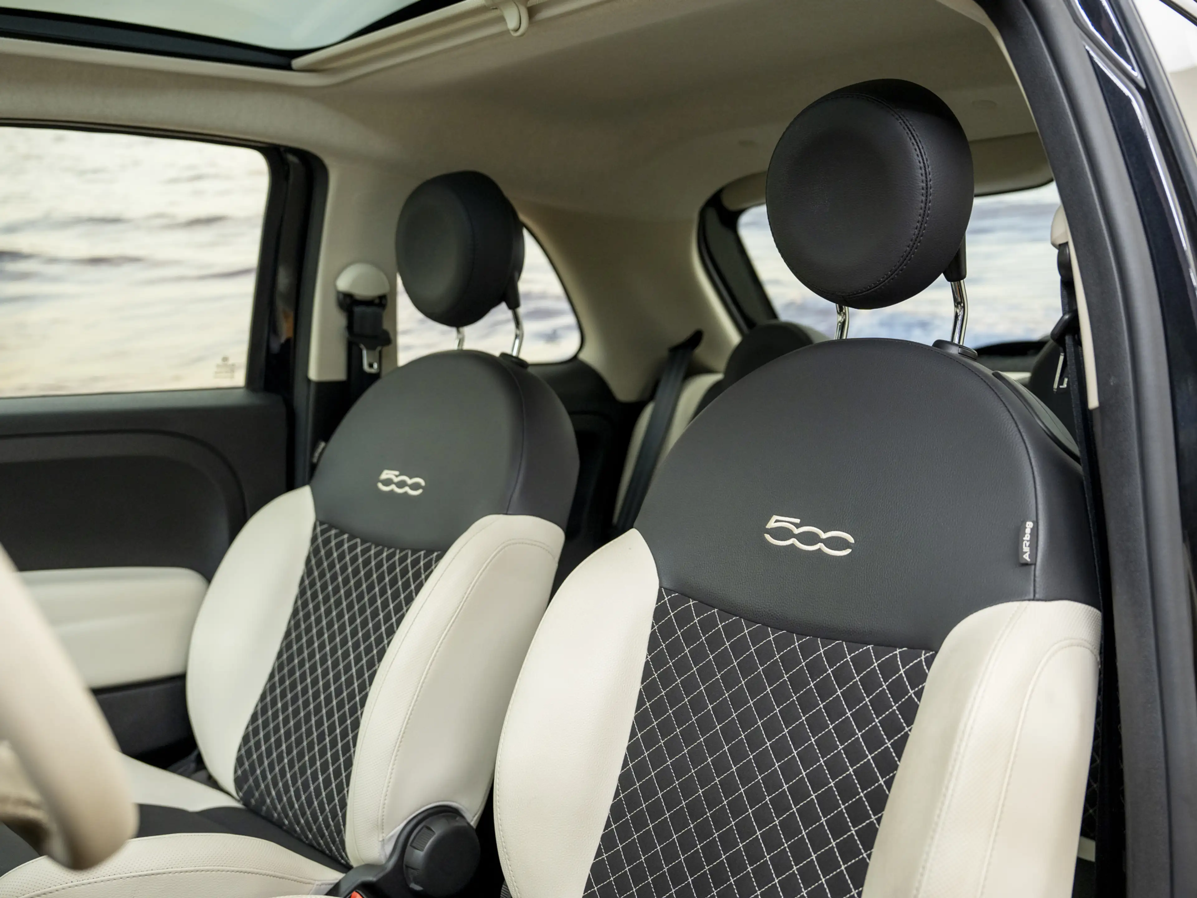 Fiat 500 1.0 Hybrid Dolcevita, Pano, NAP, Apple carplay, Na — photo 2