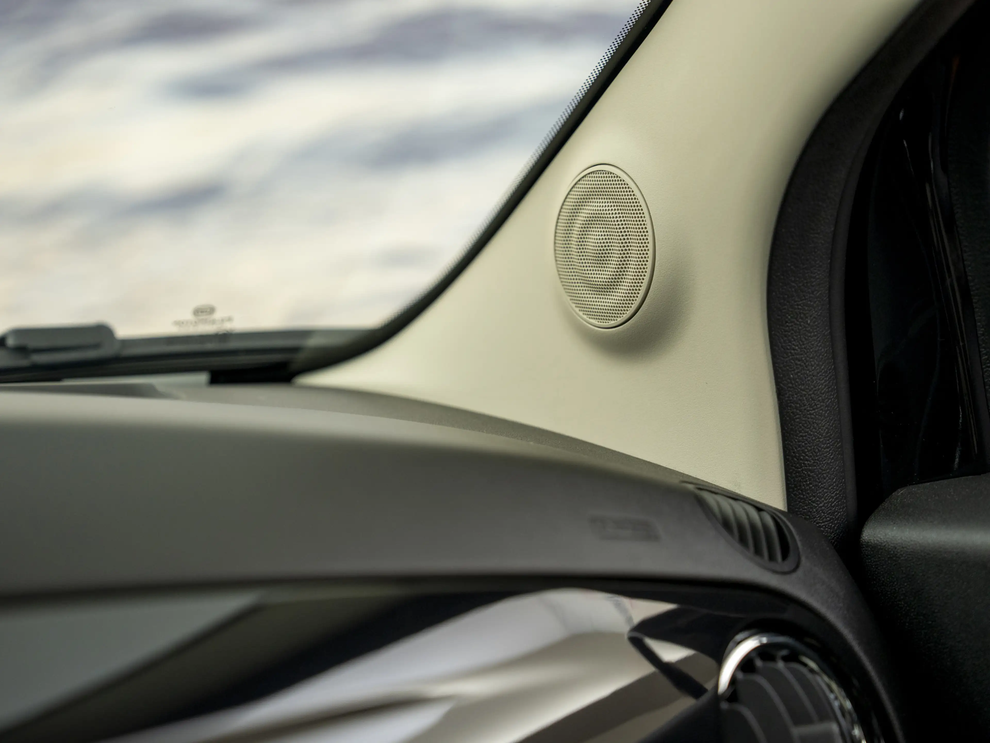 Fiat 500 1.0 Hybrid Dolcevita, Pano, NAP, Apple carplay, Na — photo 40