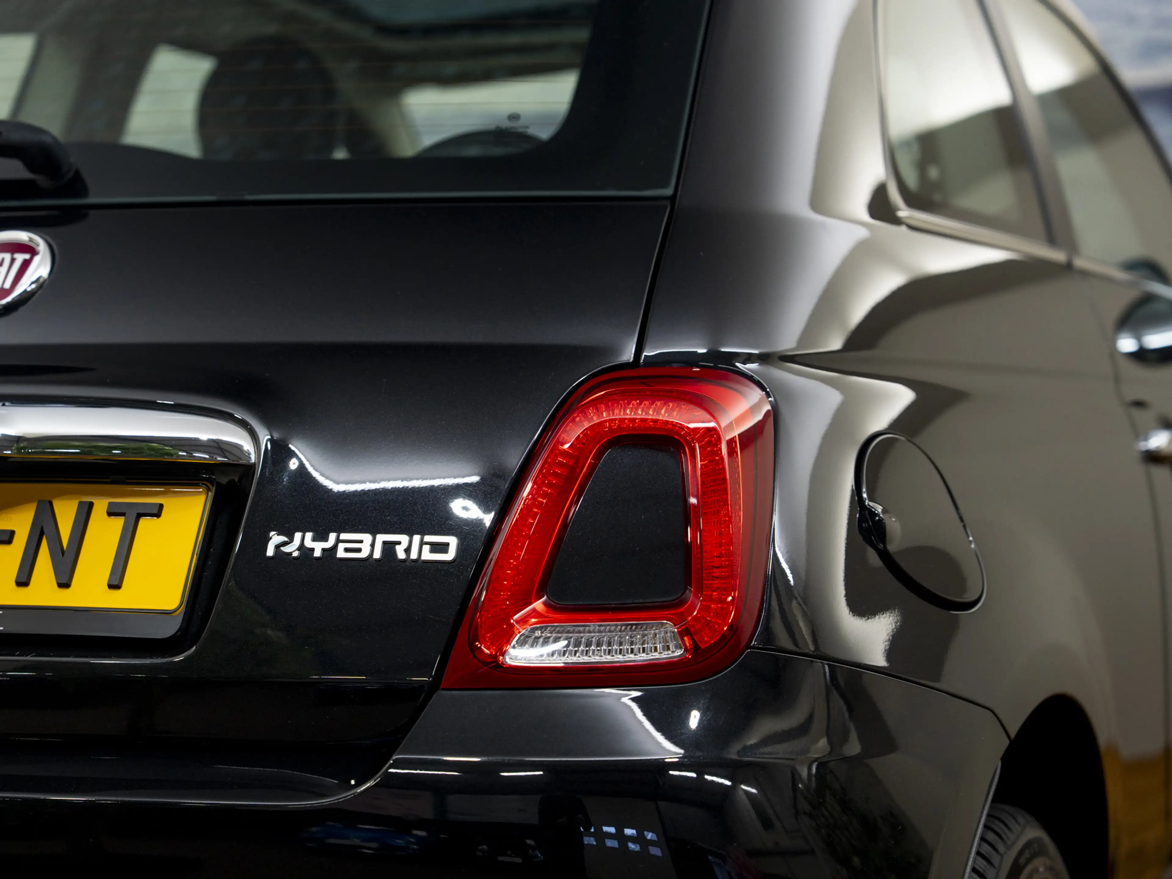 Fiat 500 1.0 Hybrid Dolcevita, Pano, NAP, Apple carplay, Na — photo 11