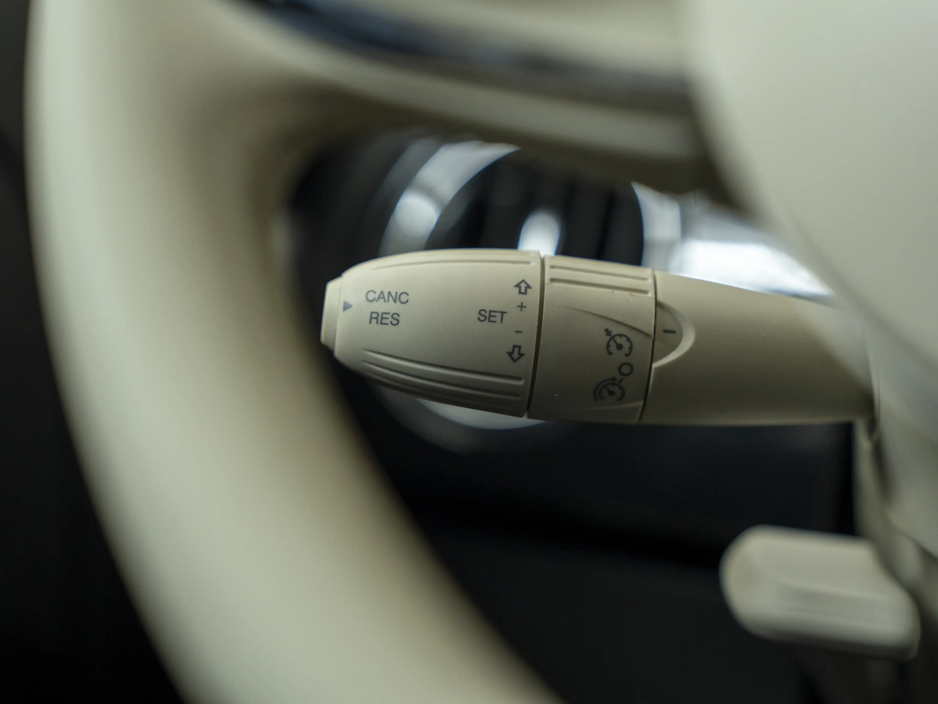Fiat 500 1.0 Hybrid Dolcevita, Pano, NAP, Apple carplay, Na — photo 33