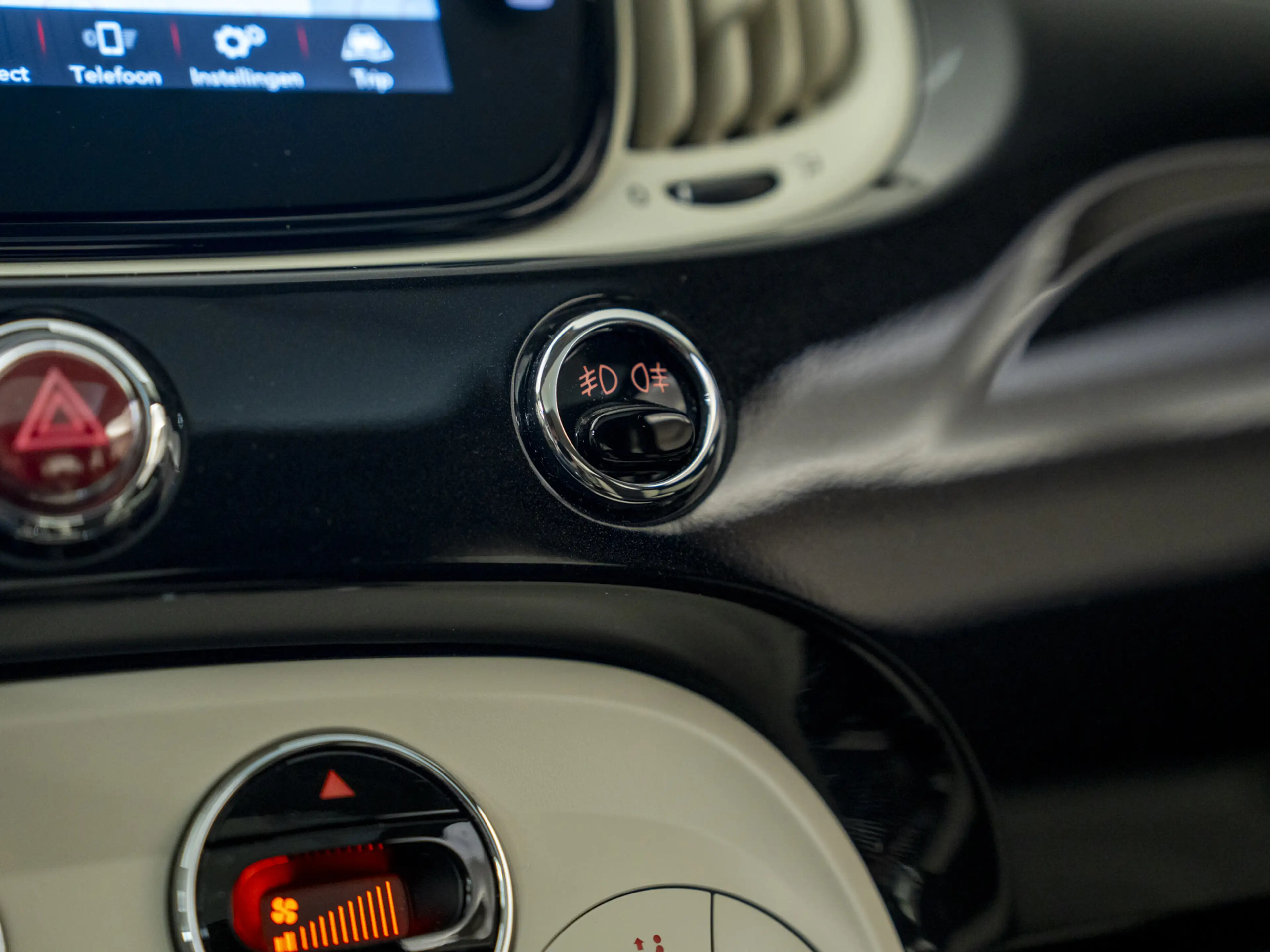Fiat 500 1.0 Hybrid Dolcevita, Pano, NAP, Apple carplay, Na — photo 42