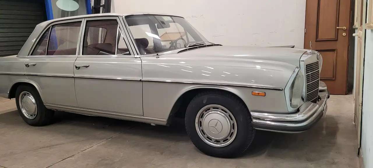 Mercedes-Benz 280 SE AUTOMATIC, foto 1