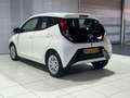 Toyota Aygo 1.0 VVT-i x-play | Apple carplay/anroid auto | Dea Blanc - thumbnail 8