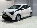 Toyota Aygo 1.0 VVT-i x-play | Apple carplay/anroid auto | Dea Blanc - thumbnail 4