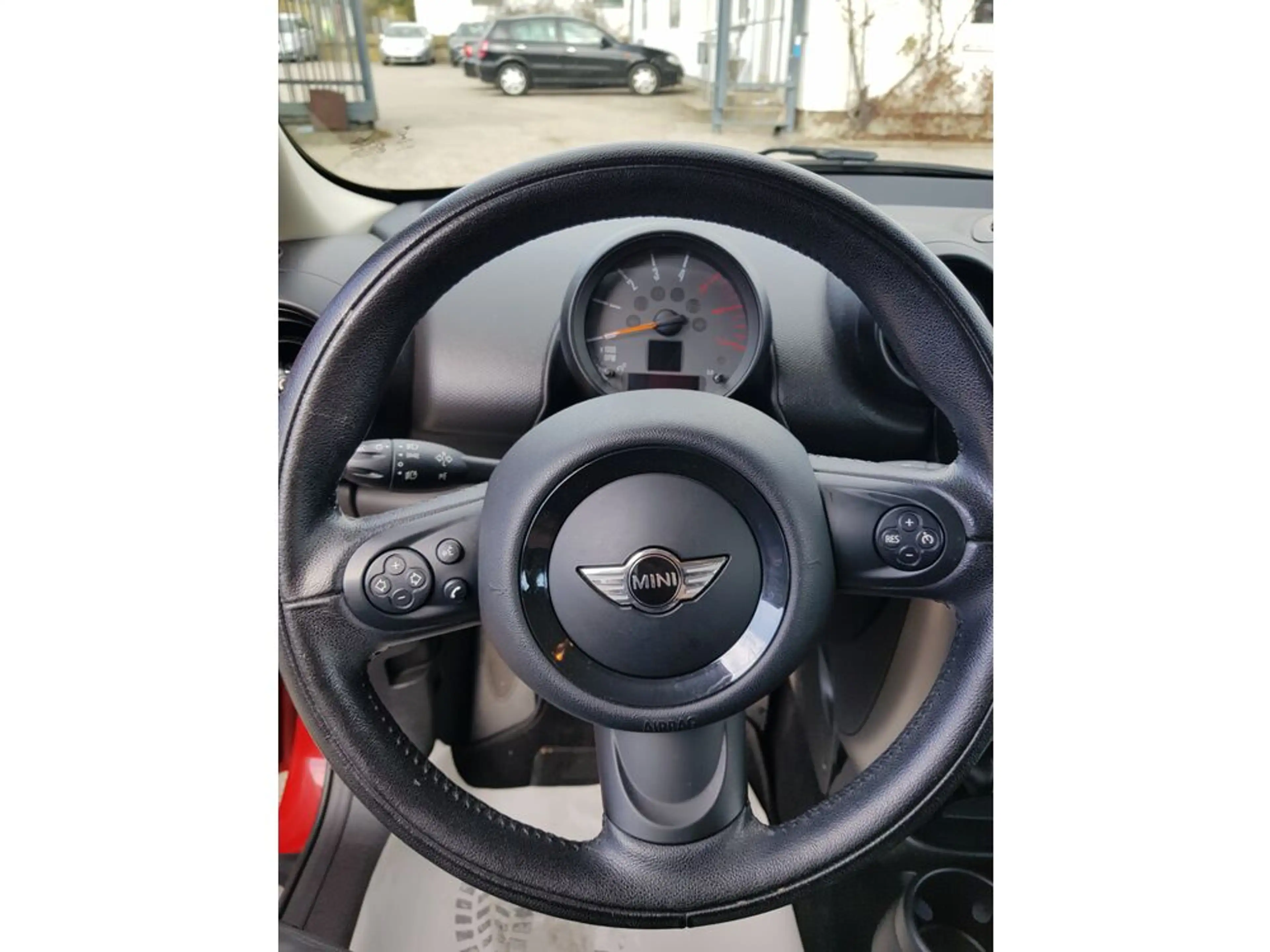 MINI One D Countryman One 1,6d — photo 12