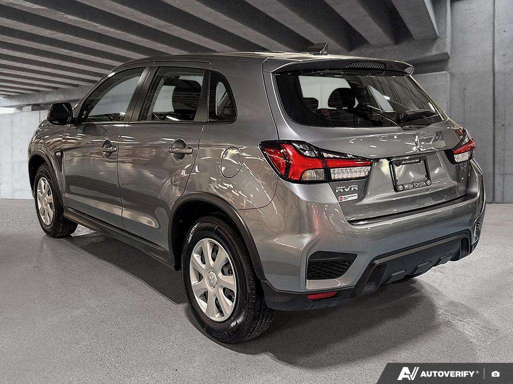 2026 Mitsubishi RVR ES AWC — photo 4