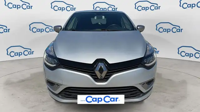 Renault Clio view 5