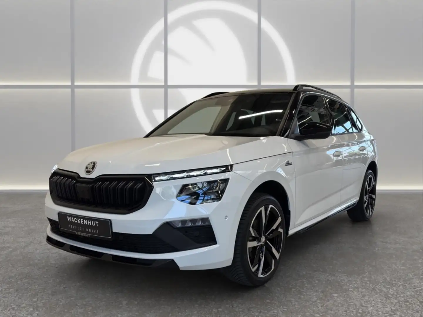 Skoda Kamiq 1.5 TSI DSG MONTE CARLO PANO+LED+ACC+18'' Weiß - 1