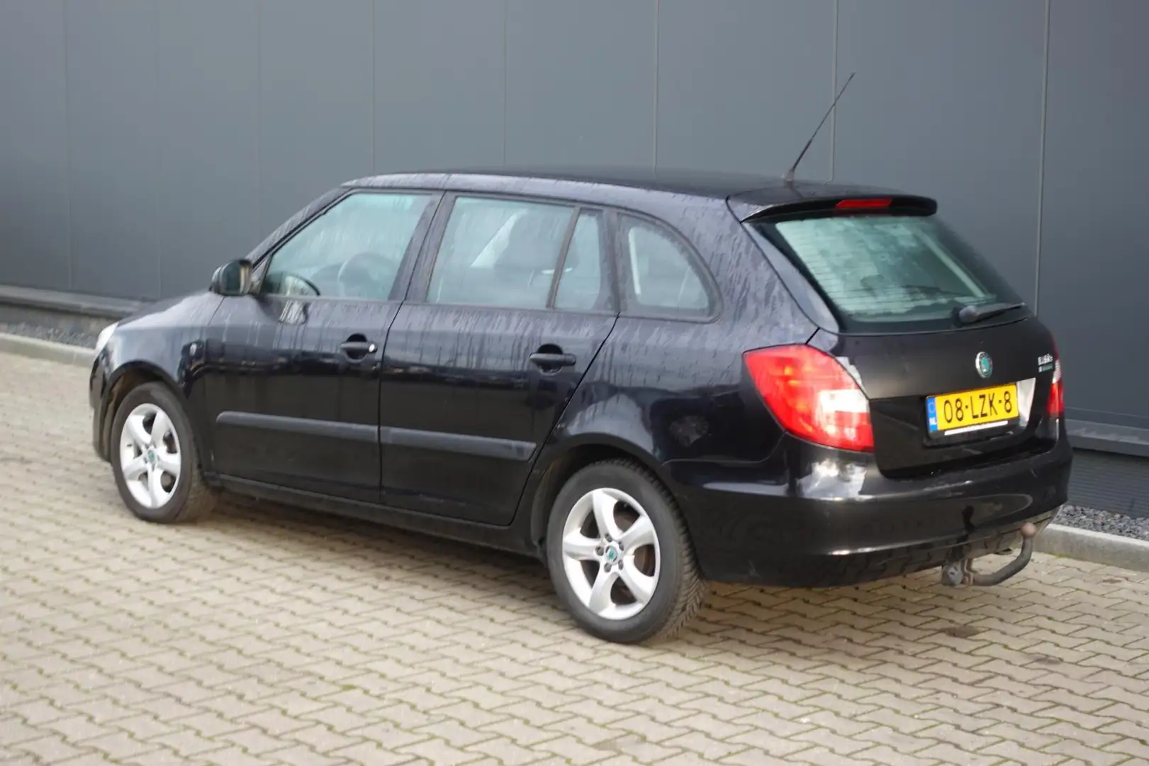 Skoda Fabia Combi 1.2 TDI Greenline Schwarz - 2