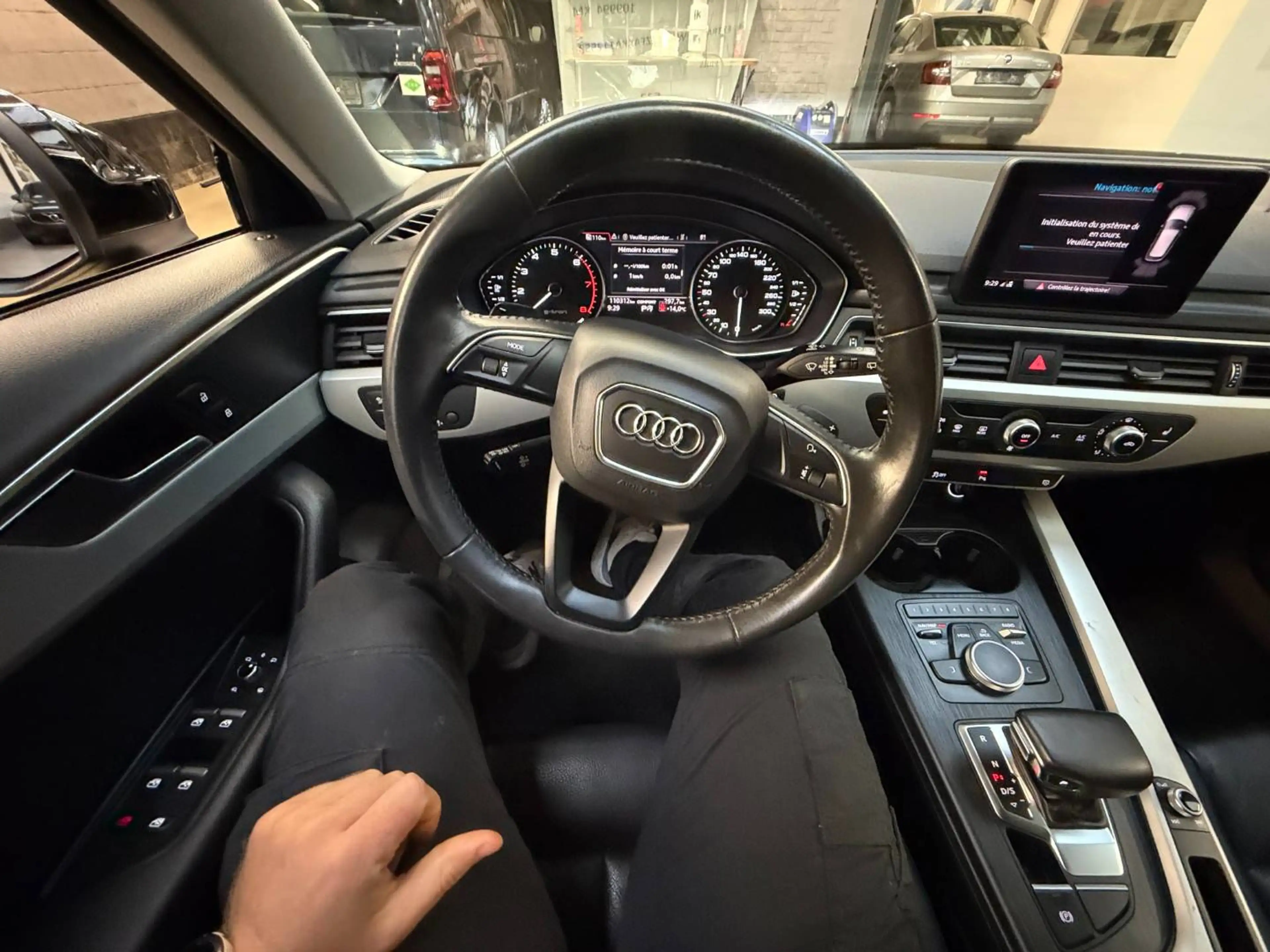 Audi A4 A4 Avant 1.8 TFSI Multitronic — photo 9