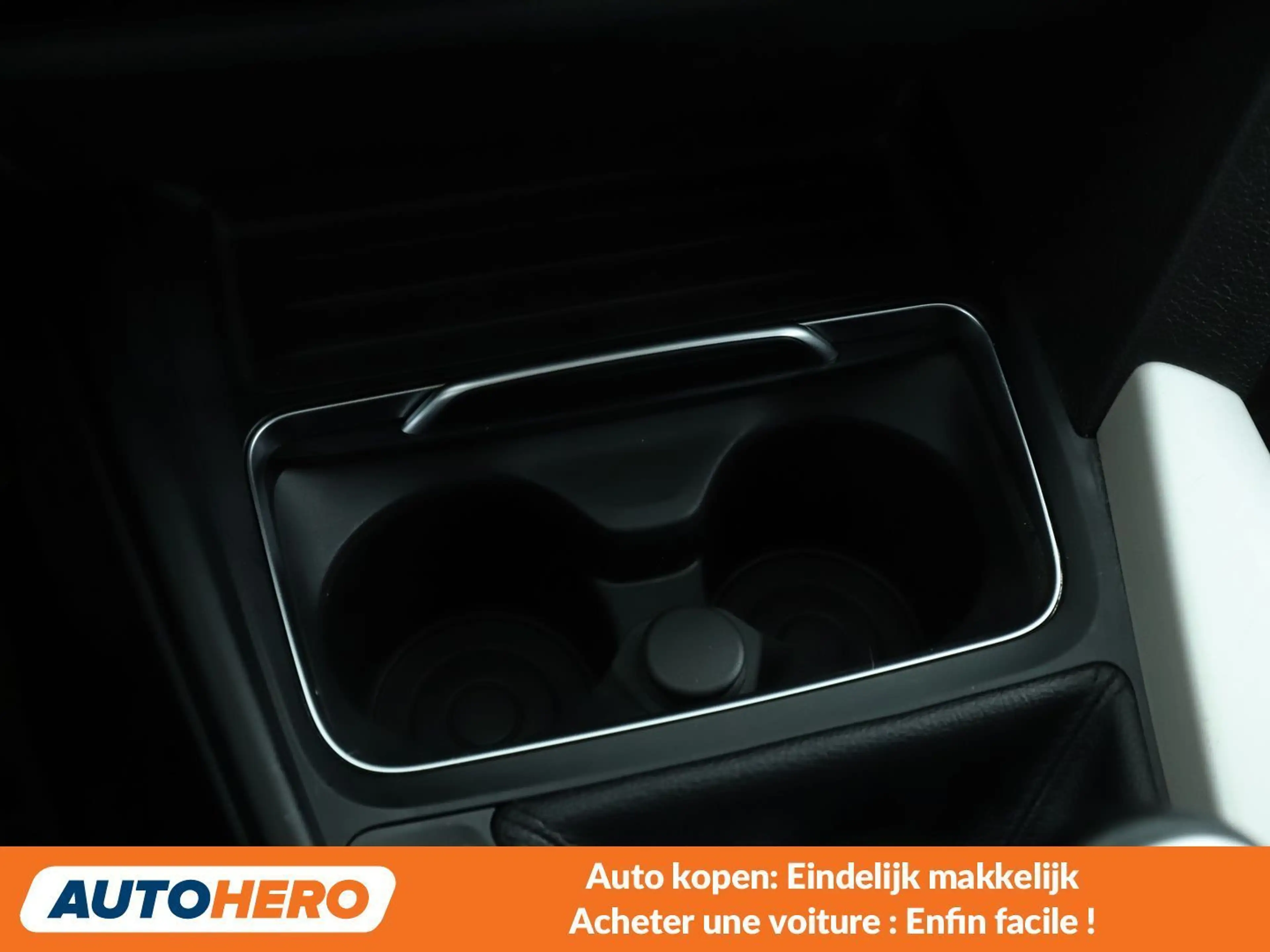 BMW 316 316d Advantage — photo 13