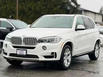 35i xDrive. LOCAL BC VEHICLE. ONE OWNER. FULL SERV