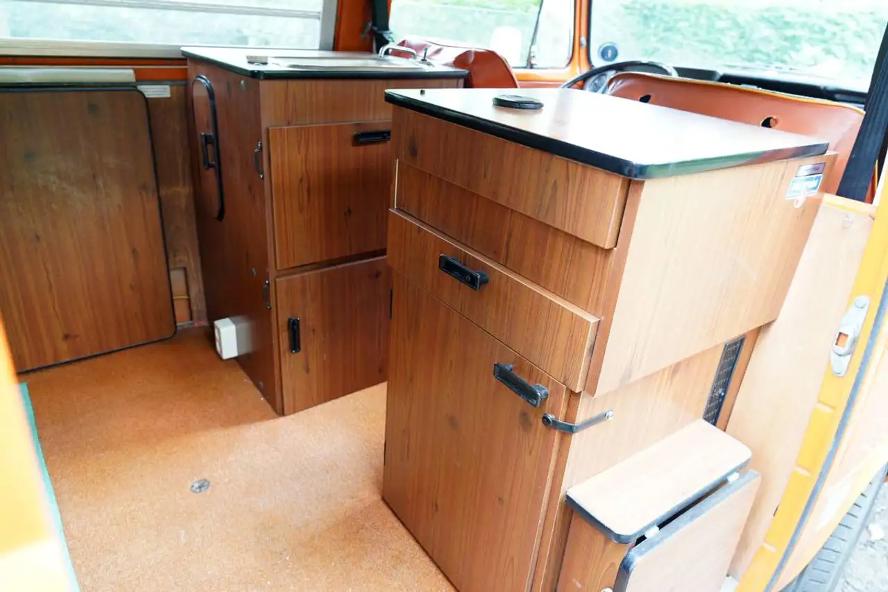 Volkswagen T2b Westfalia, foto 11