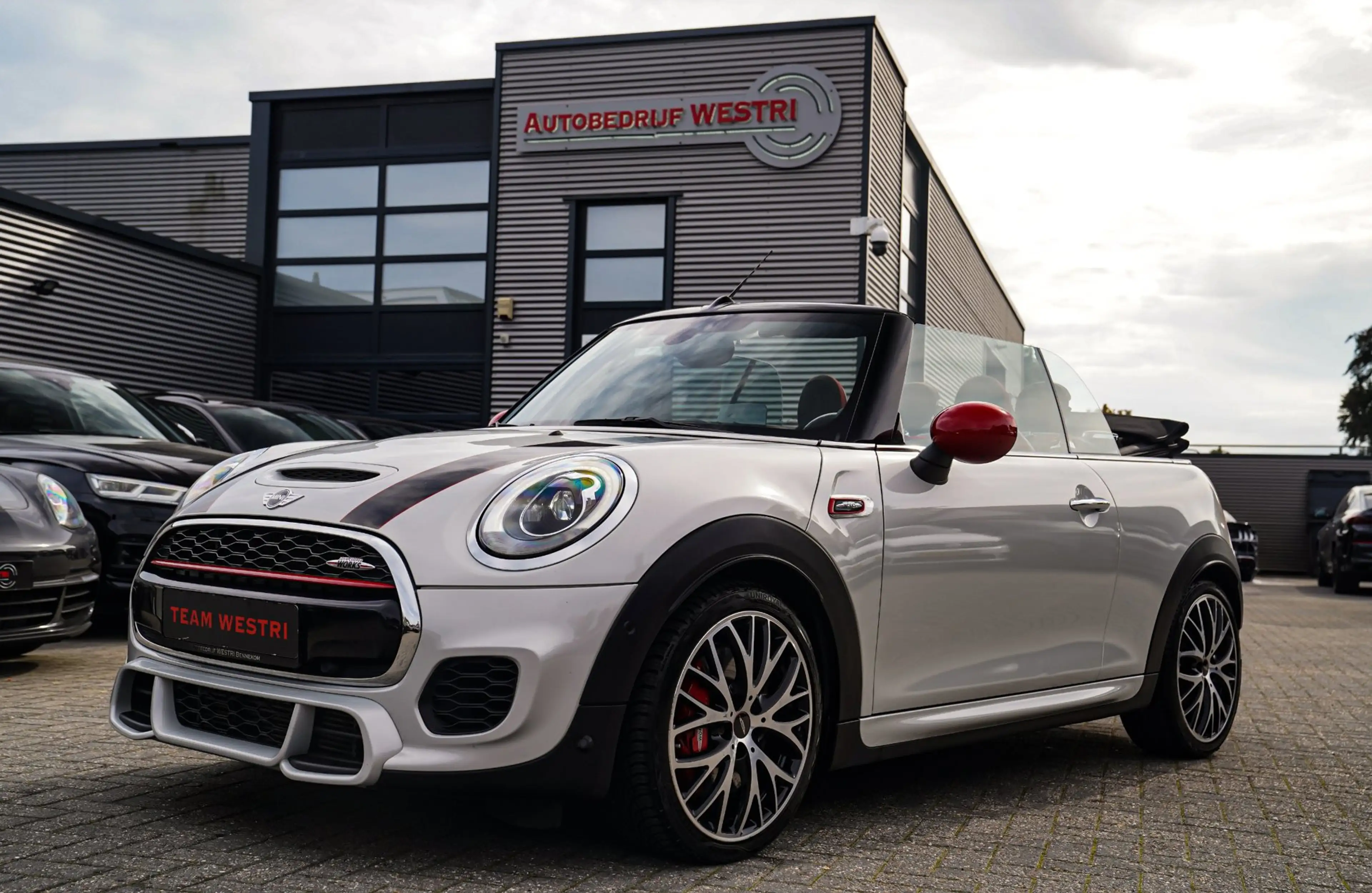 MINI John Cooper Works Cabrio 2.0 Chili | Cabriolet | Luxe Leder / Alcantara | H
