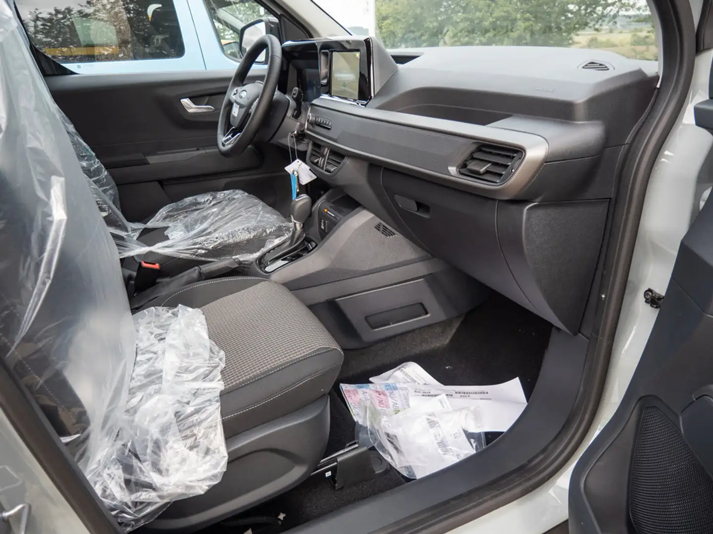 Ford Tourneo Courier TREND Autom KAMERA NAVI ACC Grau - 2