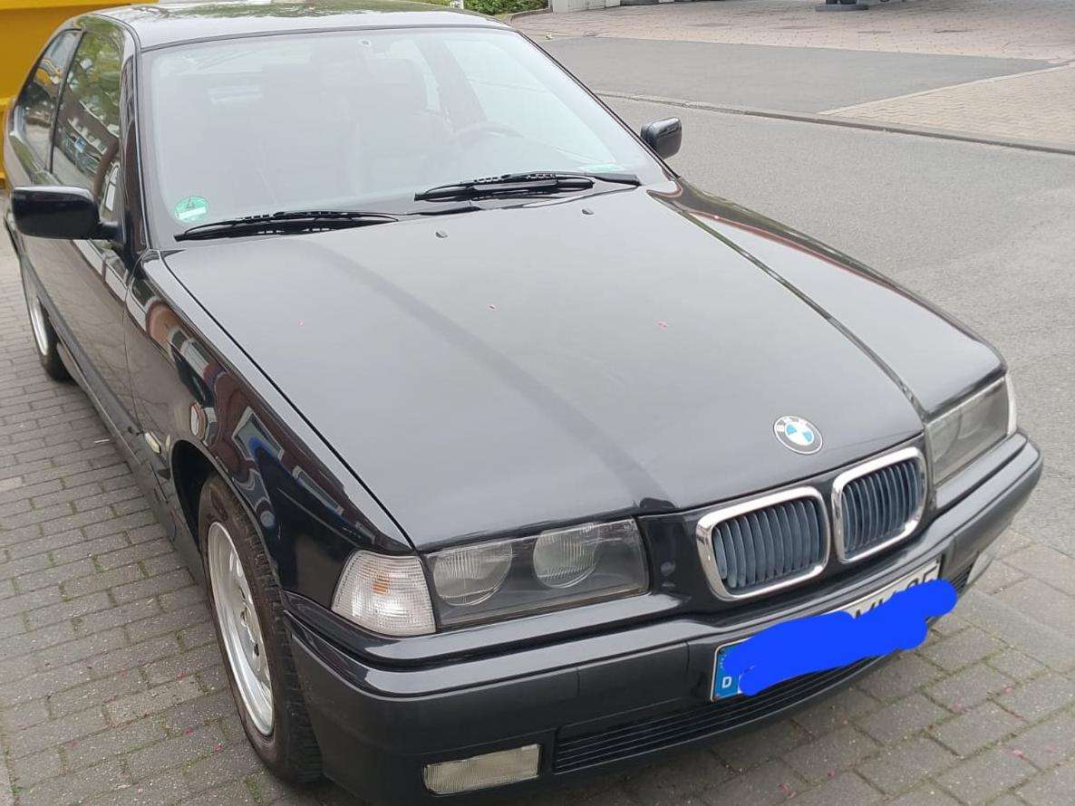 Second hand Bmw 3 Series 